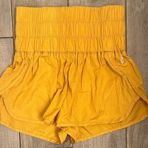 Free People FP Movement Gold Women's Shorts XS High Rise
